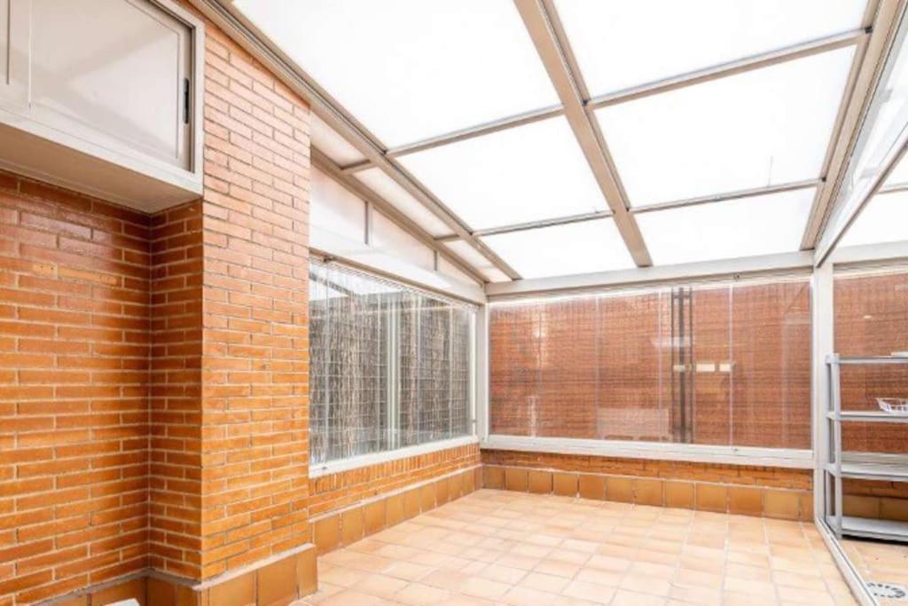 Impresionante Apartamento De 4 Dormitorios 3 Banos Y 2 Plazas De Garaje Madrid Eksteriør billede