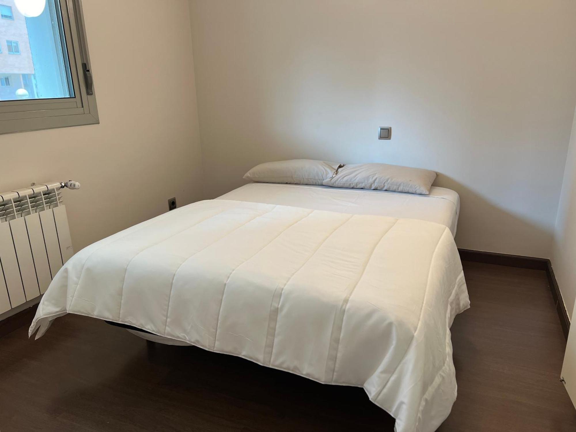 Impresionante Apartamento De 4 Dormitorios 3 Banos Y 2 Plazas De Garaje Madrid Eksteriør billede